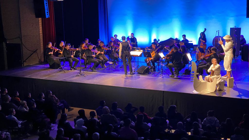 Een spannend geheim, achtervolgingen in gondels en de muziek van Vivaldi: op vrijdag 16 oktober kwamen zo’n 600 basisschoolleerlingen...